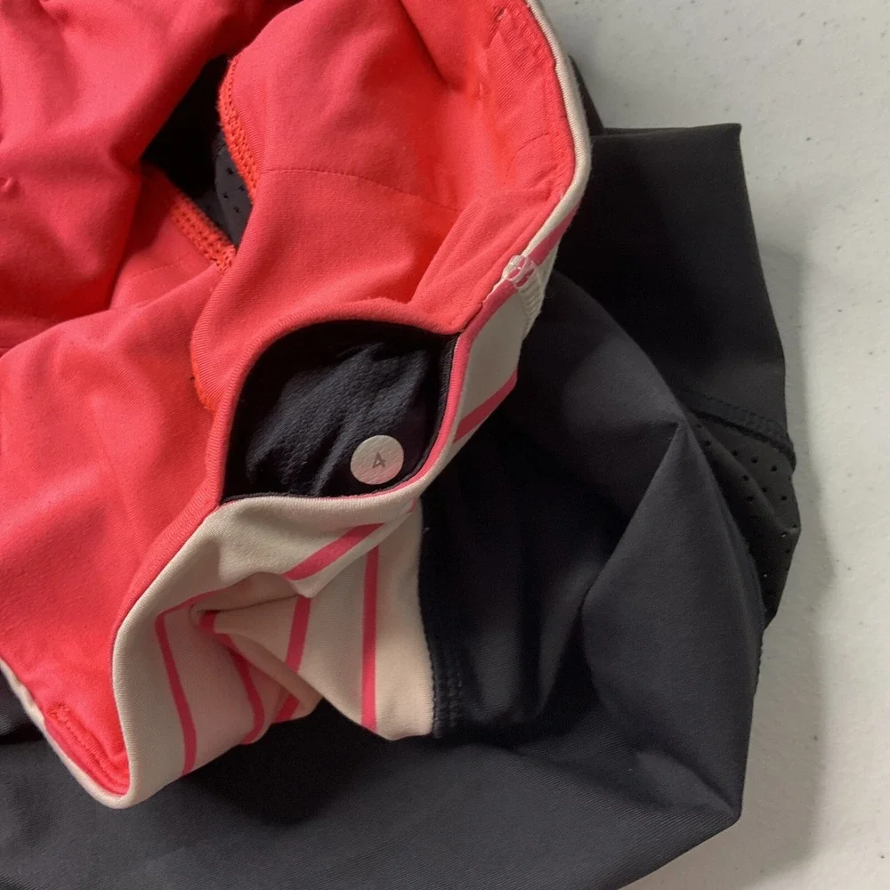 Lululemon Leggings‎ Var-City Crop CrissCross Black & Electric Coral Stripe Sz 4